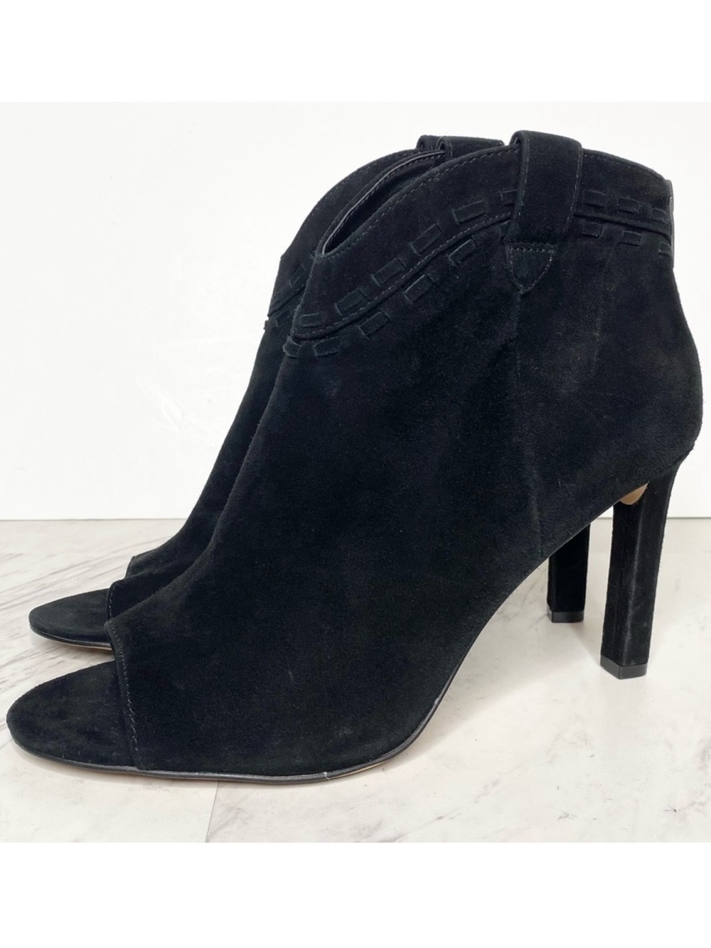 New! Vince Camuto Shorana Black Suede Peep Toe Bootie 10M